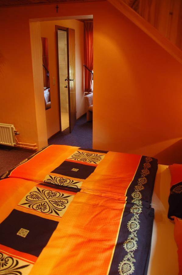 Hotel Rittersprung Ouren Exterior photo